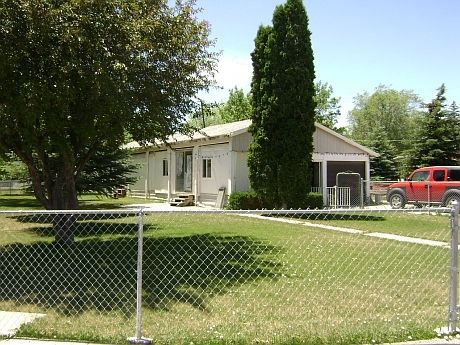 1st image of 740 N Stevens Dr