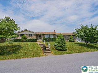 3442 Hickory Cir, Allentown, PA