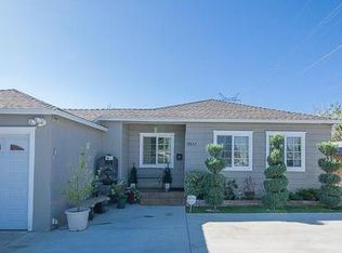 18822 Valerio St, Reseda, CA 91335