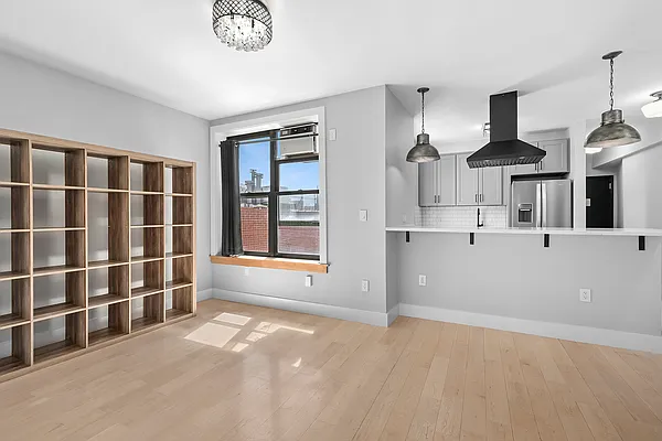 Sold by Compass | media 2