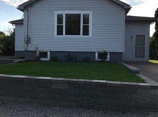 24 Goose Island Rd, Narragansett, RI 02882