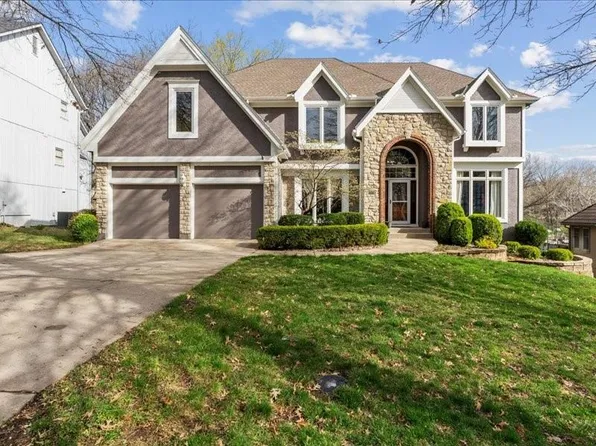 14316 W 56th Pl, Shawnee, KS 66216