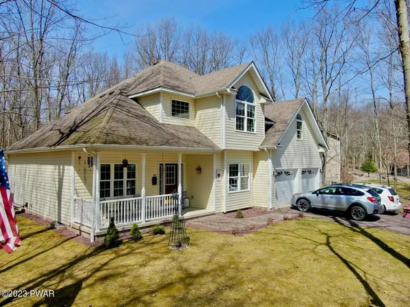 104 Saint Moritz Dr, Tafton, PA 18464