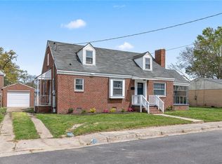 222 Hall St, Franklin, VA 23851