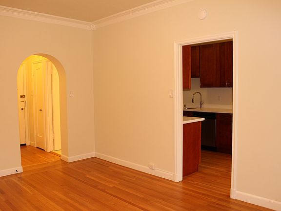 2nd image of 1735 Van Ness Ave APT 305