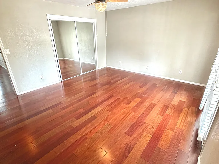 695 A1a N #133 — Photo 15