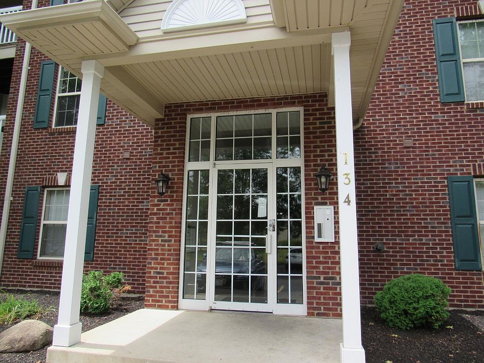 1st image of 134 Northridge Dr Unit 10