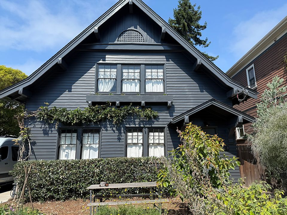 1st image of 2820 Piedmont Ave