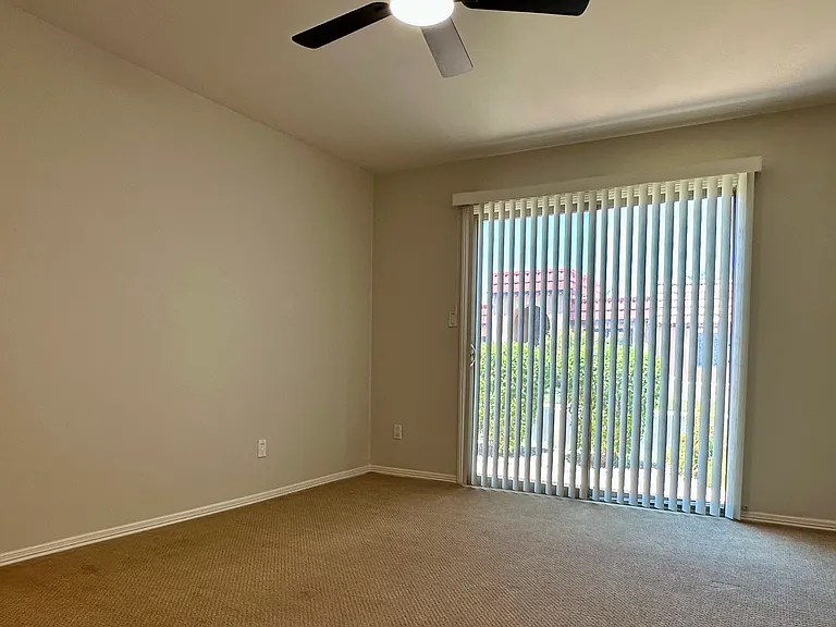 7915 E Vista Dr — Photo 10