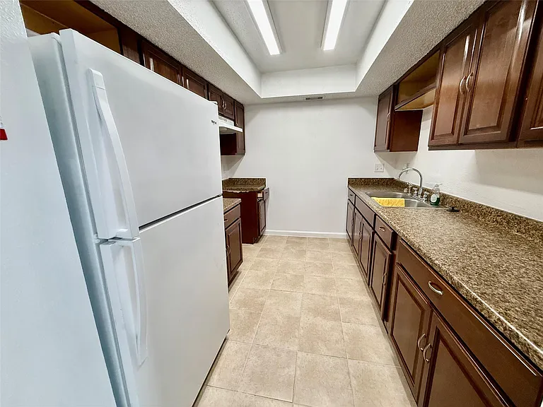 2830 S Bartell Dr #9 — Photo 13