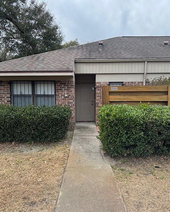 1st image of 3414 NW 53rd Ter
