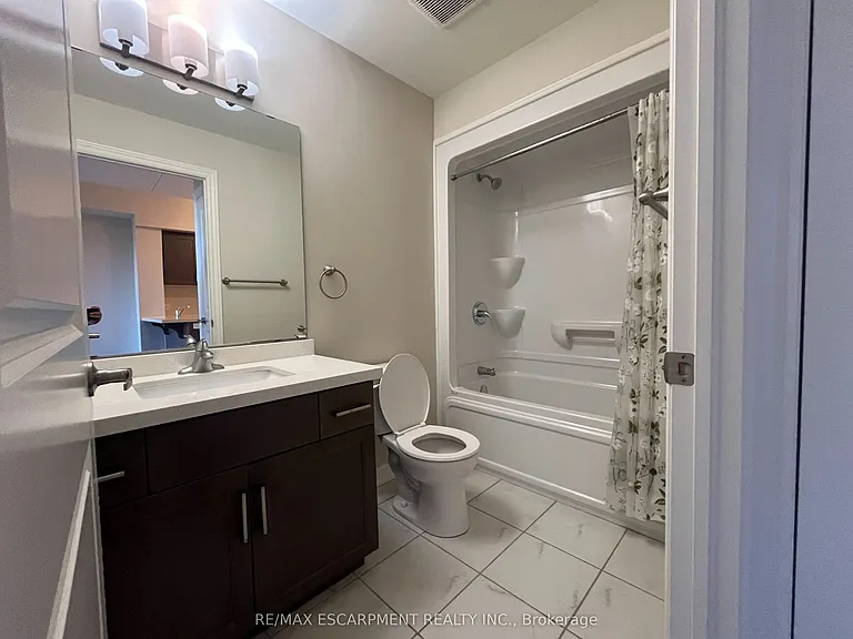 640 Sauve St #509 — Photo 5
