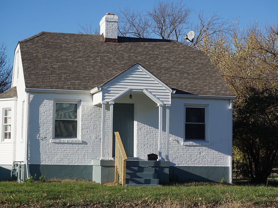 3243 Hikes Lane