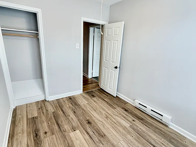 6525 Saybrook Ave — Photo 13