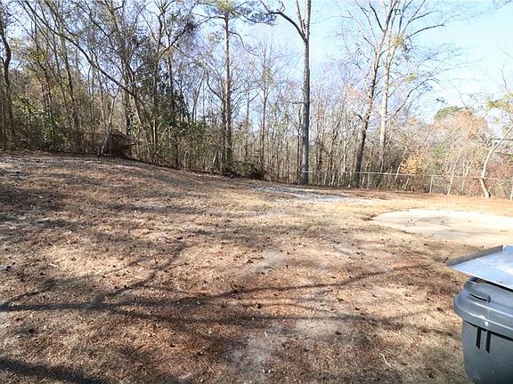 5th image of 1703 Ridgecrest Dr