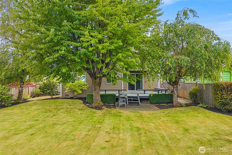 4th image of 13006 SE 282nd Way