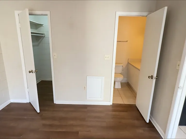2241 W Pensacola St #44 — Photo 5