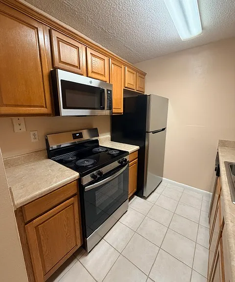 6519 W Newberry Rd #508 — Photo 1