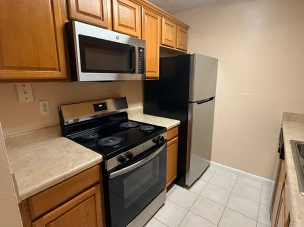 6519 W Newberry Rd, Gainesville, FL
