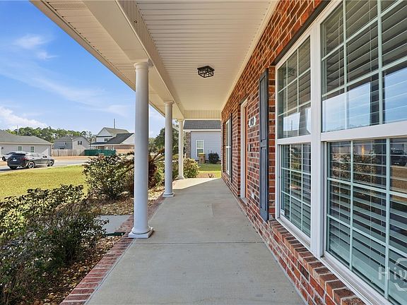 4th image of 109 Cobbleton Drive