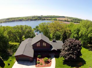 W2043 Twin Lakes Rd, Markesan, WI 53946