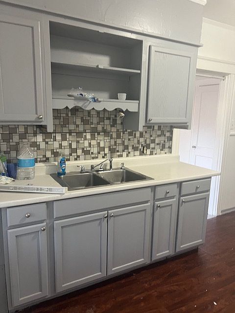 2nd image of 230 Merrimack St #1R