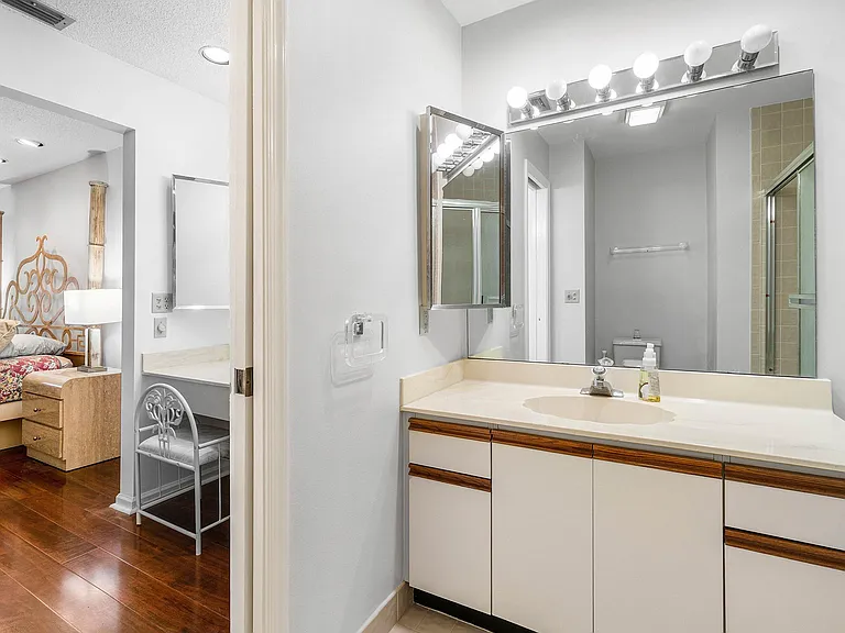 10137 Mangrove Dr #203 — Photo 20