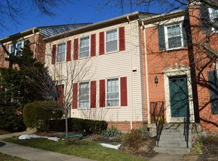 7806 Butterfield Ln, Annandale, VA 22003