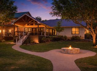 313 Lake Front Dr, Mabank, TX 75156