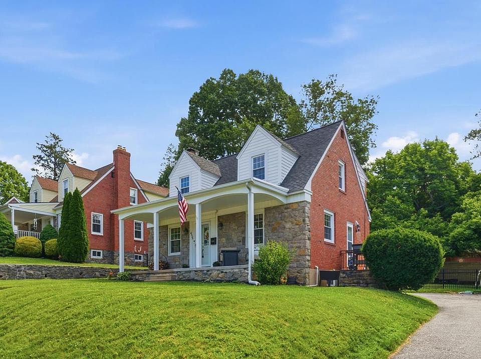 1st image of 455 Glendale Cir
