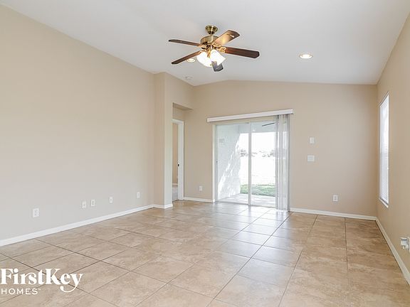 3rd image of 11553 Crestlake Village Dr