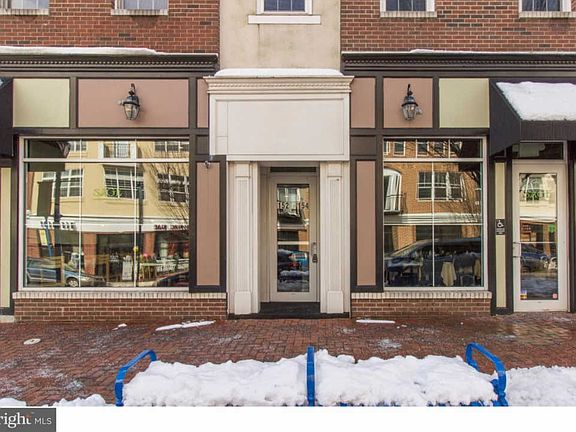 3rd image of 152 Bridge St APT D