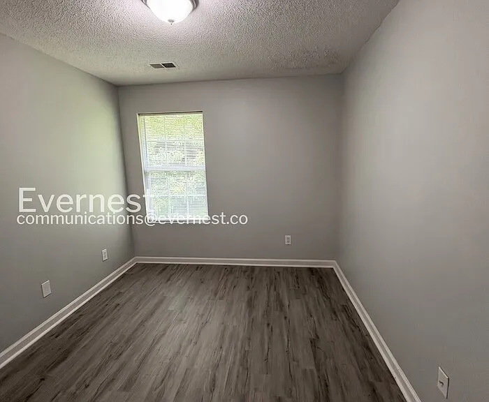 8514 Kaden Dr — Photo 15