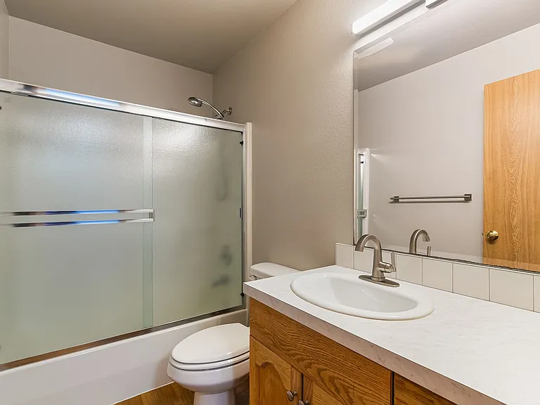 Parkview Apartments Your Next Home Awaits! — Photo 48