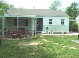 2914 Englewood Ter, Independence, MO 64052