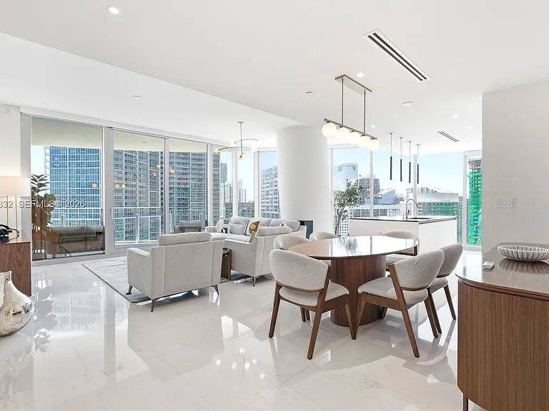 300 Biscayne Boulevard Way #4007W — Photo 4
