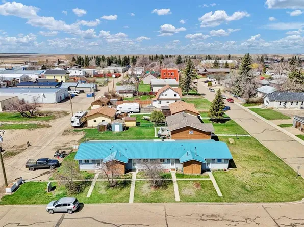 437 3rd Ave, Bassano, AB T0J 0B0
