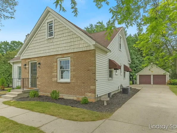 3976 Port Sheldon St, Hudsonville, MI 49426