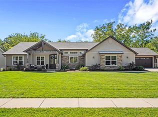 207 Elizabeth Dr, Columbia, IL 62236