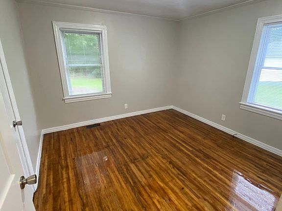 5th image of 104 Blake Dairy Rd
