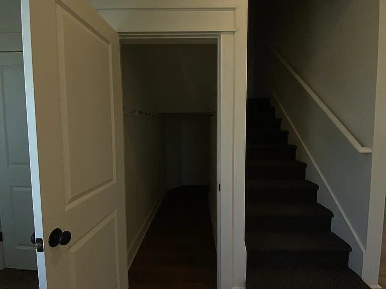 27 W Ferdinand St #2 — Photo 9