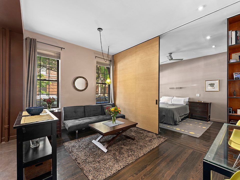 1st image of 130 W 16th St #1/2