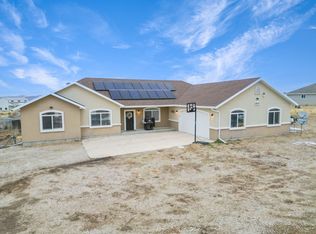 855 White Oak Dr, Spring Creek, NV 89815