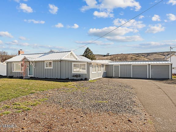 3rd image of 240 Wise Acre Rd