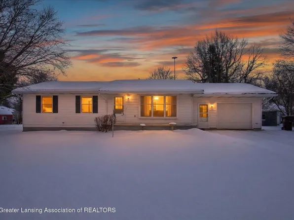 411 W Elba St, Perrinton, MI 48871