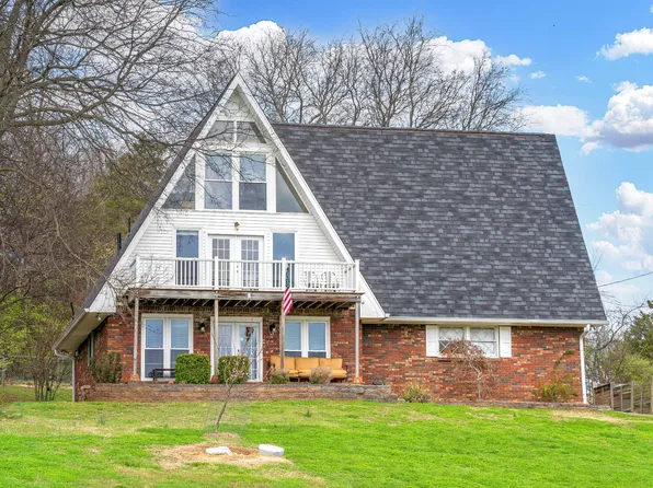 404 Ellen Dr, Goodlettsville, TN 37072