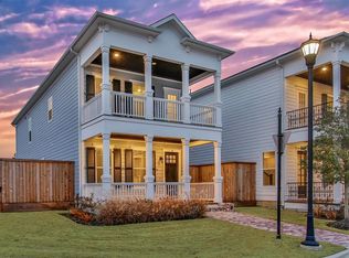 38 Thorpe Ln, Spring, TX 77389