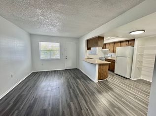 9250 Blind Pass Rd APT 4, St Pete Beach, FL 33706