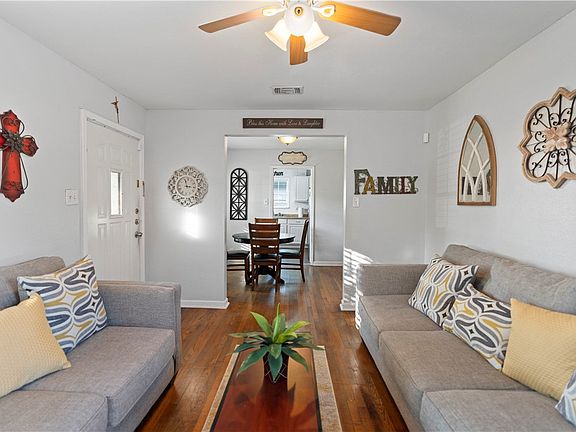 5th image of 1622 Devon Drive
