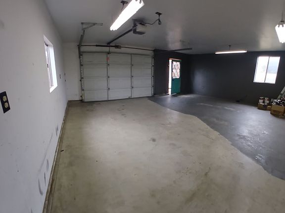 4th image of 708 Woodland Dr